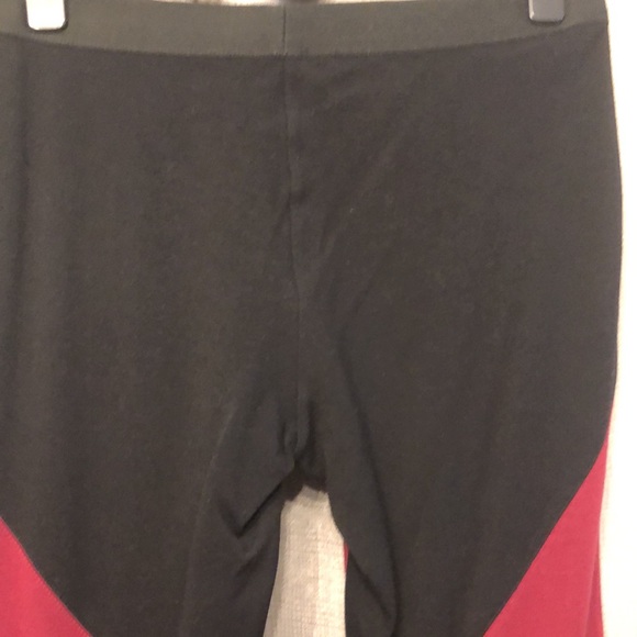 BCBGMAXAZRIA leggings - Picture 5 of 10